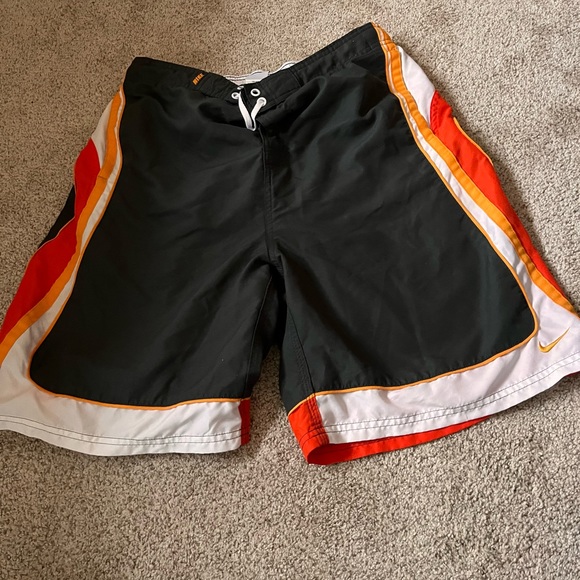 Men’s Nike Bathing Suit - Picture 1 of 3